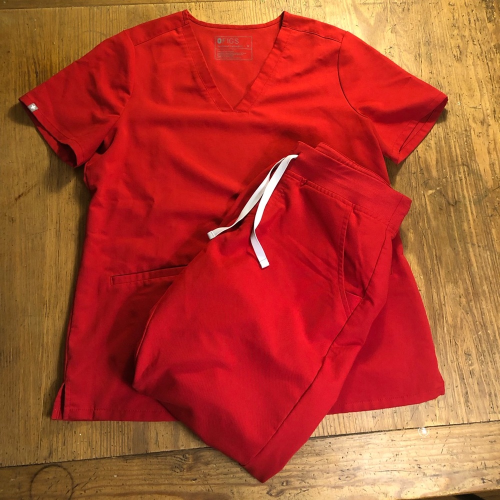 Figs Red Medium Set Zamora Joggers and Casma Top